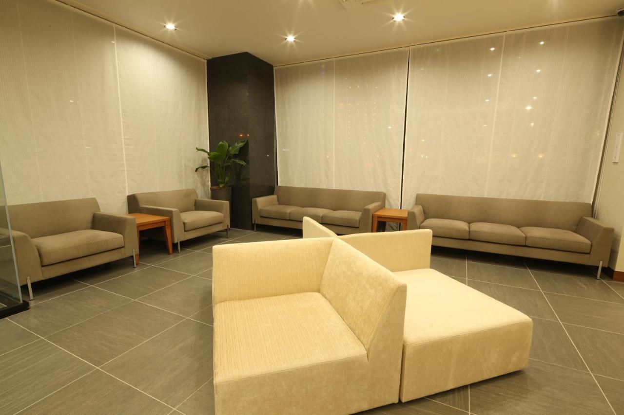 Ab Hotel Yukuhashi Экстерьер фото